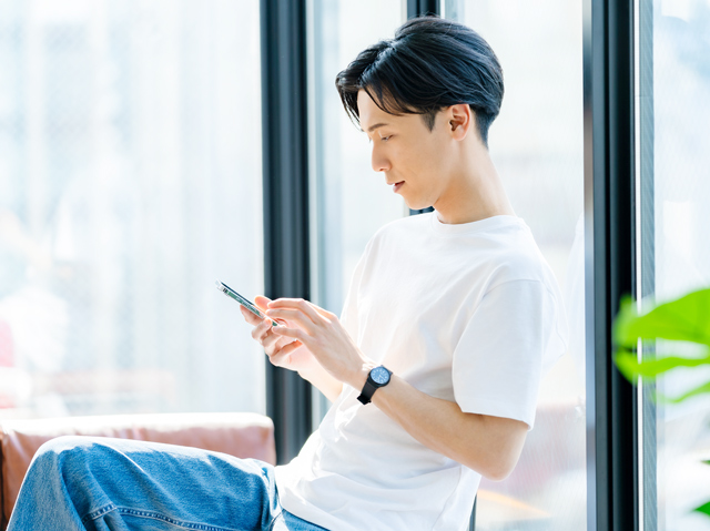 孤独な男はオーラがかっこいい 恋愛でモテる Trairy Media