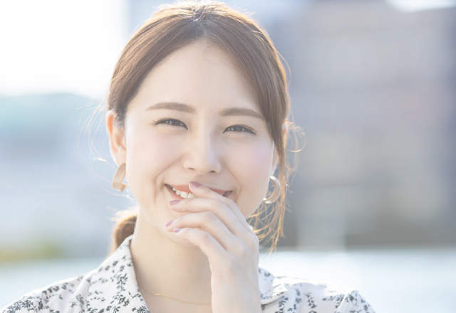 女性らしいかわいい仕草や振る舞い25個 気遣いが大切 Trairy Media